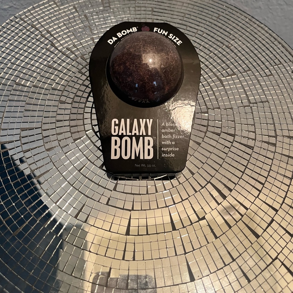 GALAXY BOMB FOR SALE 🌸🌸🌸